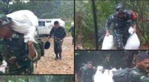 Hadapi Medan Berat, Satgas Gulbencal Kodam I/BB Salurkan Bantuan Logistik ke Desa Bonan Dolok