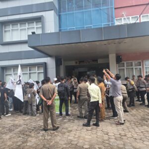 BASMI SUMBAR ANGKAT BENDERA PERANG TERHADAP MAFIA BBM BERSUBSIDI DI SUMATRA BARAT, MEREKA MALING DAN RUGIKAN RAKYAT