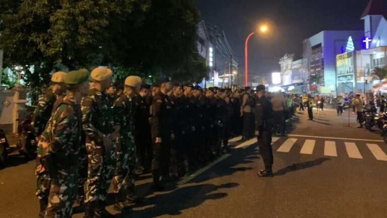 Sinergi TNI-Polri dan Instansi Terkait Gelar Apel Siaga, Patroli Jelang Malam Pergantian Tahun di Ternate