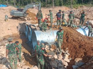 Satgas Gulbencal Kodam I/Bukit Barisan Rampungkan Jembatan Armco di Desa Bair Tapanuli Tengah