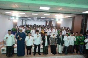 Silaturahmi PERGUNU–JKSN di Surabaya, Menko Polkam Tegaskan Peran Strategis Guru dan Pesantren bagi Bangsa