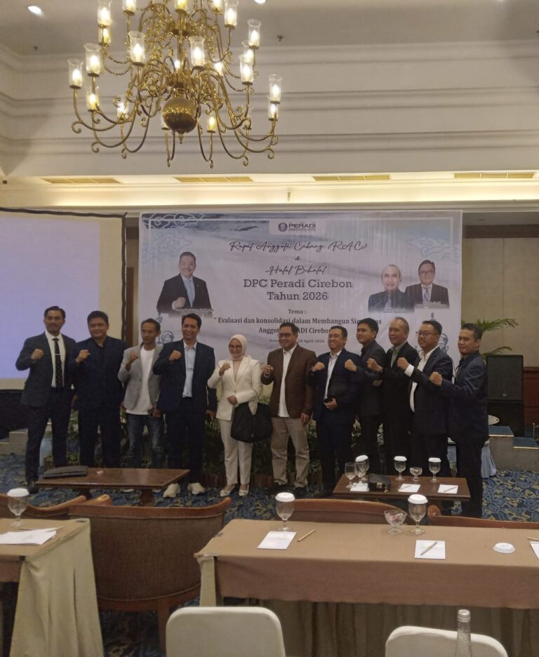 DPC PERADI Kota Cirebon mengadakan halal bilal dan rapat anggota cabang