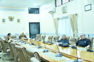 Rapat panitia khusus (Pansus) 7 DPRD kabupaten Indramayu Bahas Rencana peraturan Daerah
