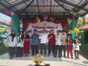 SDN 1 Karang wangi menggelar cara pelepasan siswa dan siswi kelas 6 sekitar 60 orang